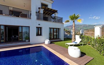 Property slide 39