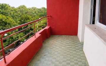 Property slide 18