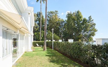Property slide 14