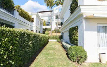 Property slide 16
