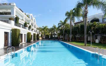 Property slide 22
