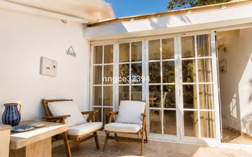 Property slide 10