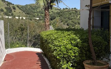 Property slide 17