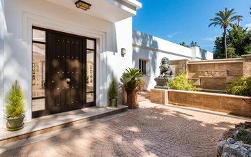 Property slide 29