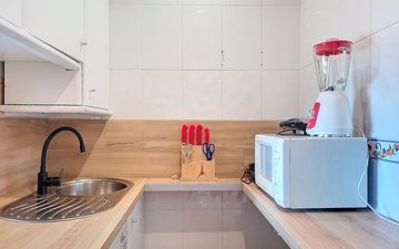 Property slide 15