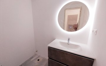 Property slide 35