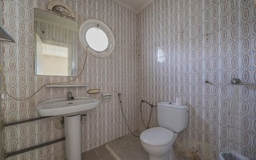 Property slide 14