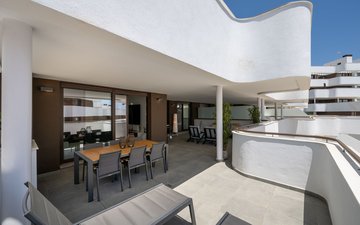 Property slide 21