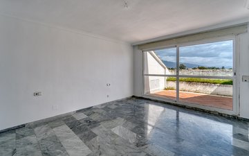 Property slide 14