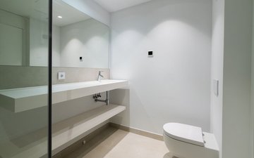 Property slide 20