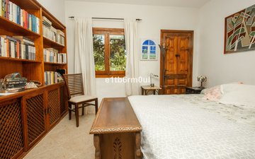 Property slide 12