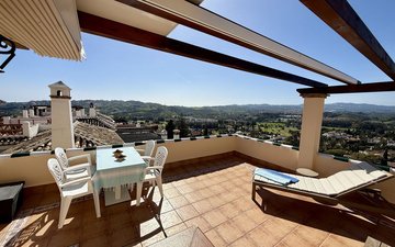 Property slide 25