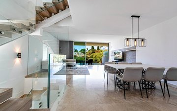 Property slide 10