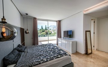 Property slide 14
