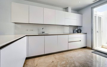 Property slide 31