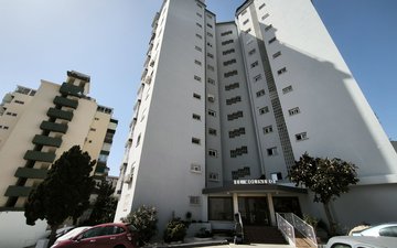 Property slide 22
