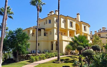 Property slide 33