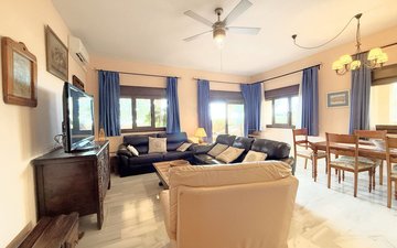 Property slide 18