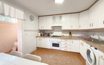 Property slide 19