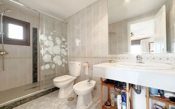Property slide 37