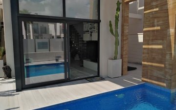 Property slide 20