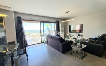 Property slide 12