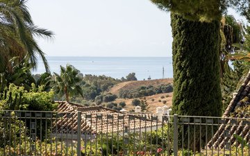 Property slide 33