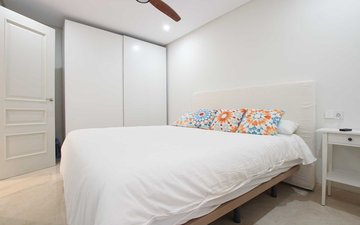 Property slide 22