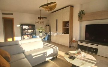 Property slide 15