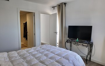 Property slide 21