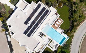 Property slide 32