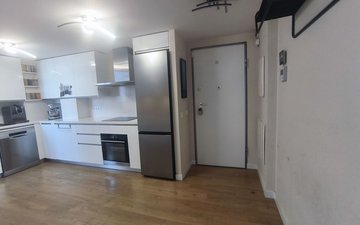 Property slide 18