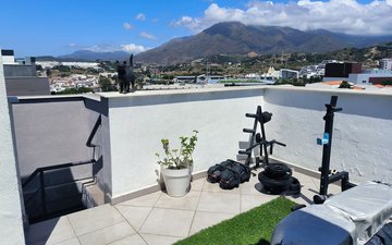 Property slide 61