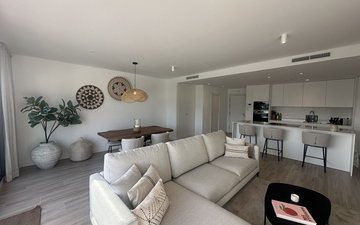 Property slide 10