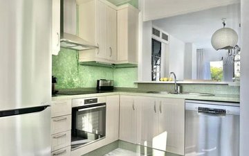 Property slide 10