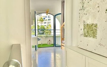 Property slide 16