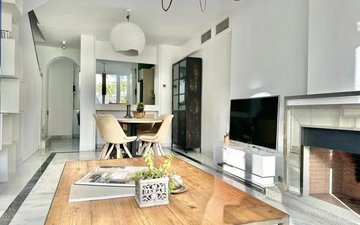 Property slide 7
