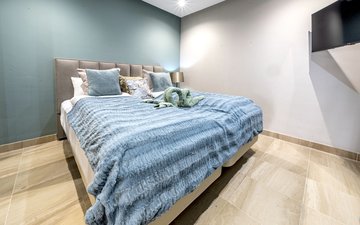 Property slide 6