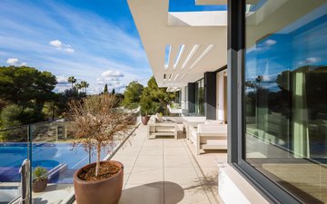 Property slide 40