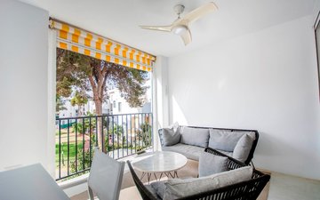 Property slide 25