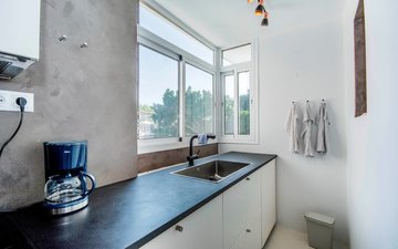 Property slide 8