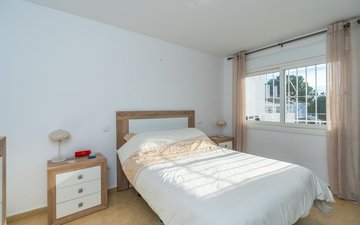 Property slide 7