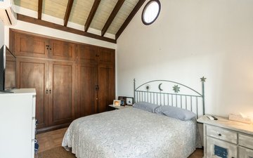 Property slide 24