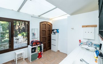 Property slide 27