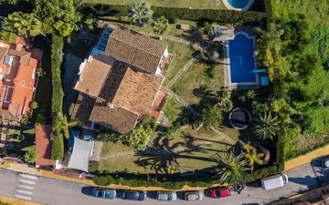 Property slide 50