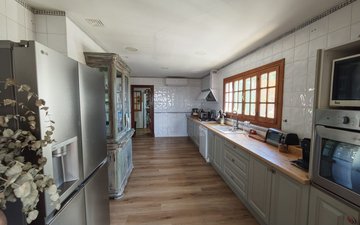 Property slide 11
