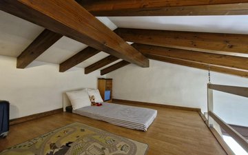 Property slide 14