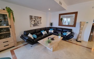 Property slide 10