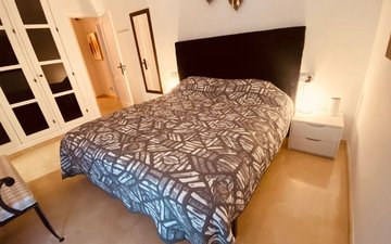 Property slide 22