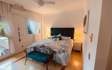 Property slide 28